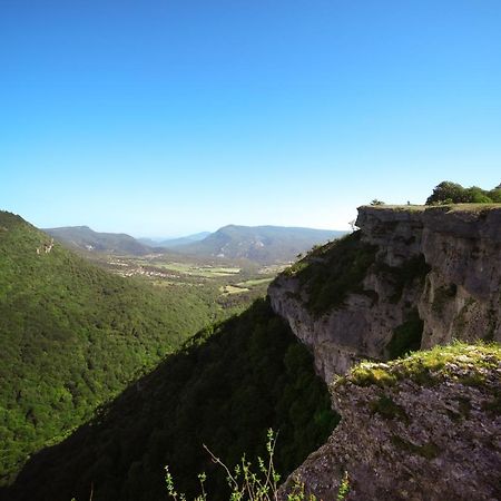 מלון Bacáicoa Kampaoh Sierra De Urbasa מראה חיצוני תמונה